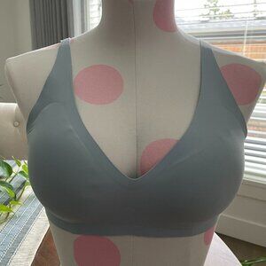 Knix Revolution V-Neck Bra #1 Seller Wireless Med. Support Light Blue Sz S+ NWOT